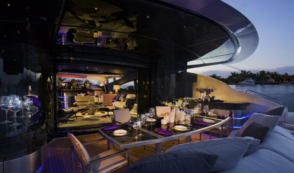 Skylounge at dusk